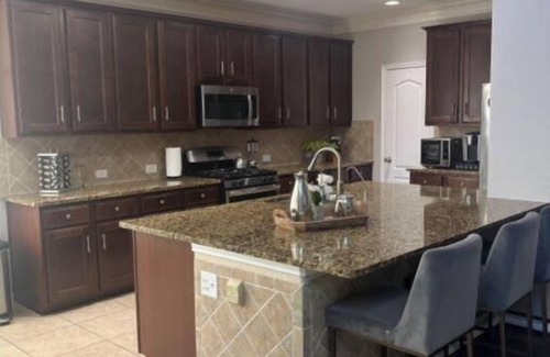 Willow House | Family-Friendly Retreat: Relax and Unwind Together