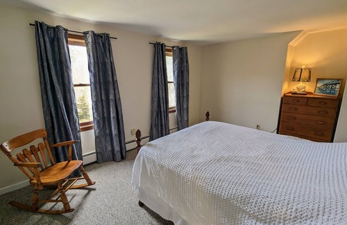 West Barnstable House | Unwind at Sadie's Place: Pet-Friendly Retreat in West Barnstable