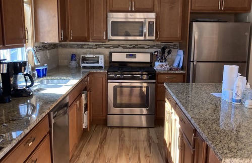 Summit Cove House | Dog-Friendly 3 Bdrm/2ba with Spectacular Views