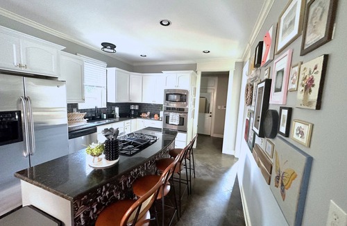 Cooper-Young Historic District House | Discover Elzey House in Midtown Memphis: Rated 10/10