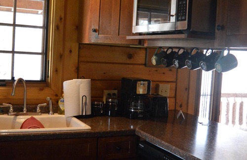 McMillan Cabin | Unforgettable Experience in the North with Family-Friendly Amenities