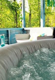 Stroudsburg House | Unwind at Pineapple Acre Pocono: 4-Star Pet-Friendly Retreat