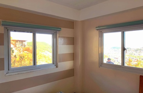 La Trinidad Apartment | Experience the stunning Mountain view of the La Trinidad Valley landscape.