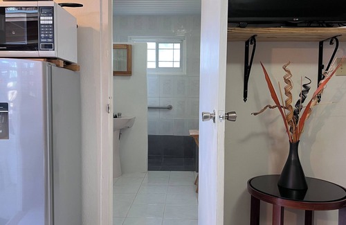 Oranjestad House | Experience the True Essence of Aruba in Cozy, Comfortable Studios
