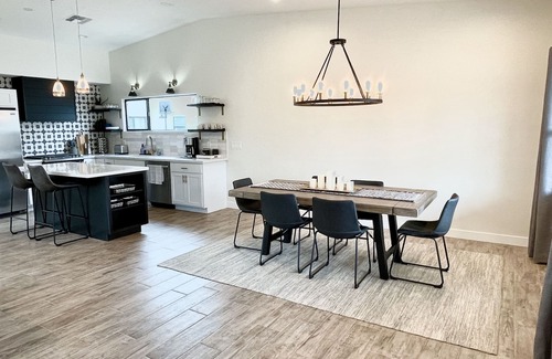 Tucson House | Premier Stay in Tucson with Family-Friendly Amenities