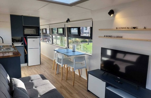 Vistalba Apartment | Discover Unique Bus Homes at Bondilodge - Your Ideal Escape