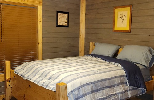 Valley Cabin | Experience Nature at The Lodge at NewMor River Preserve