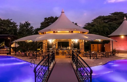 Livingstone Apartment | Discover Adventure at Victoria Falls: Pool, Spa & Family Fun!