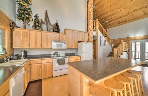 Island Park Cabin | Unforgettable Haycock Island Park Hideaway for Families