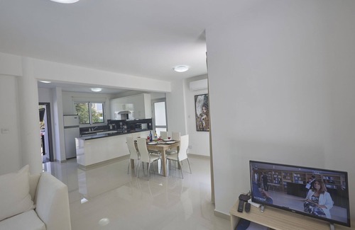 Pernera Cottage | Experience Your Dream 5 Star Private Villa at the Best Rate, Famagusta Villa 1026