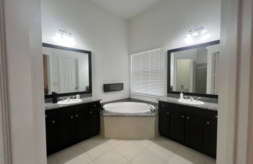 Ave Maria House | Discover Your Dream Vacation Home with Family-Friendly Perks