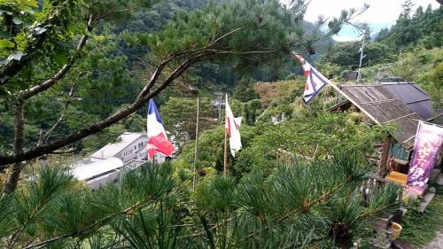 Miyoshi House | Experience Traditional Lifestyle at Iya Romantei Inn