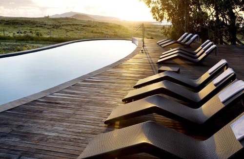 Hanga Roa Resort | Explore Rapa Nui: All-Inclusive Paradise with Spa & Pool
