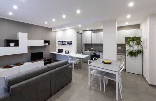 Agrano Apartment | Explore Comfort at Explora Lake Village & Beach Retreat