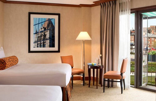 Government Center House | Discover Boston: Prime Location Near Prudential Tower