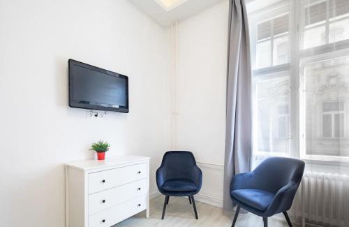 Terezvaros Apartment | Explore Budapest from This Central Studio