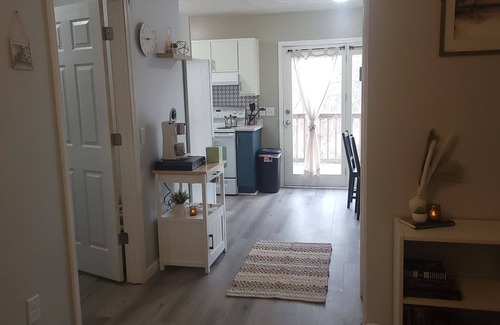 Nelsonville Apartment | Unforgettable Getaway in Hocking Hills: Family-Friendly Stay