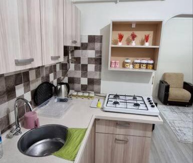 Bagcilar Apartment | Cozy Kirazli Flat in Istanbul, 12 Min to Metro Station
