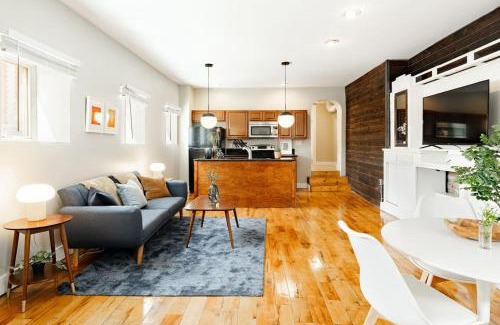 Pendleton House | Discover OTR from a Cozy Parkside Condo - Walk Everywhere