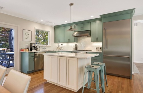 Silver Beach House | Discover the Hampton: A Shelter Island Retreat Awaits