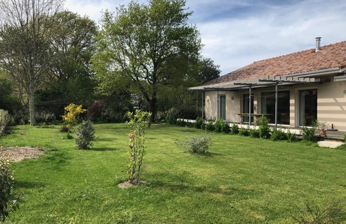 Le Teich House | Experience Arcachon Bay on Two Wheels with Ocean Views