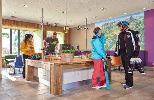 Hinterstoder Hotel | Pet-Friendly Explorer Hotel Hinterstoder with Hot Tub Access