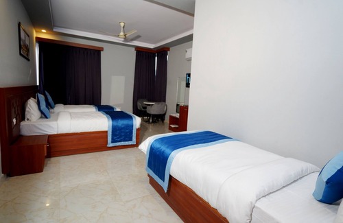 Greater Noida Hotel | Top-Rated ExpoMart Inn with Spa, Breakfast & Family Amenities