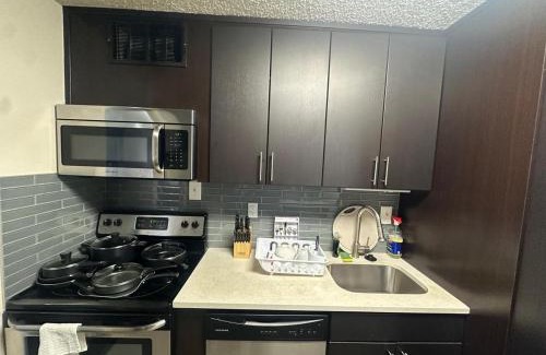 Rittenhouse Row Apartment | express housing