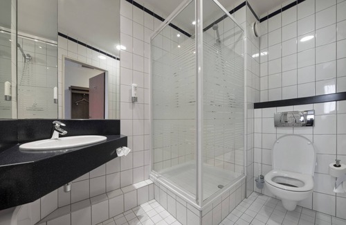 Pradnik Bialy Hotel | Comfortable Express Kraków Hotel with Spa & Pool Access