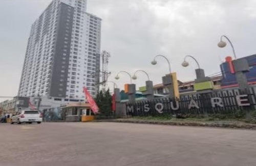 Cibaduyut Hotel | Family-Friendly Mekarwangi M-square Apartment with Pool