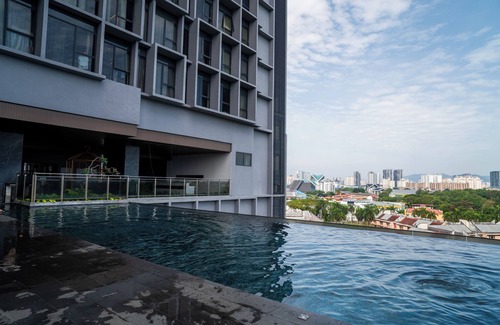Kuala Lumpur Apartment | Explore Expressionz KLCC by Mana-Mana: Family-Friendly Stay