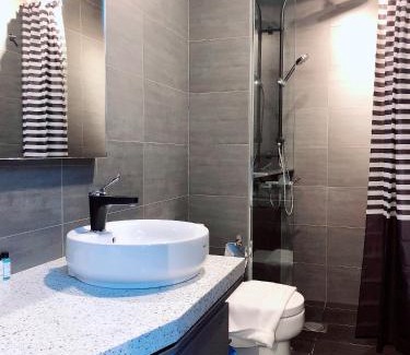 Titiwangsa Apartment | Comfortable Expressionz Suites, KLCC with Pool & Breakfast