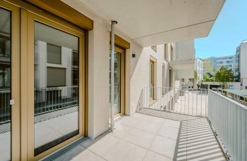 Boeblingen Apartment | EXQUIS Luxus 2BR Apartment ETRO I Balcony I Family-friendly I Mercedes I Home Office