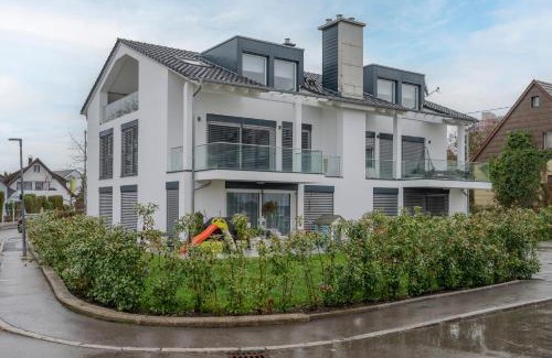 Boeblingen Apartment | Stunning USM Luxury Apartment with Ocean View & Terrace