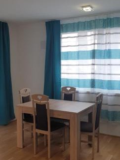 Erdberg Apartment | Stylish Apartment Simmering: Pet-Friendly & Family-Oriented