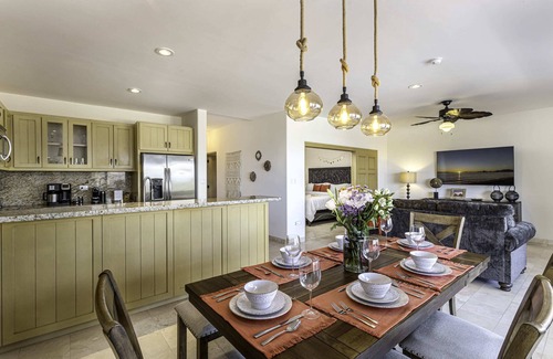 El Tezal Apartment | Charming 2 BR Condo with Ocean Views & Great Amenities