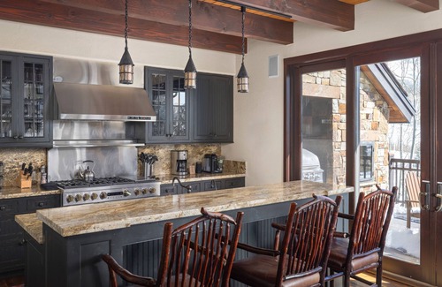 Mountain Village House | Unforgettable Family Getaway with Hot Tub & Billiards