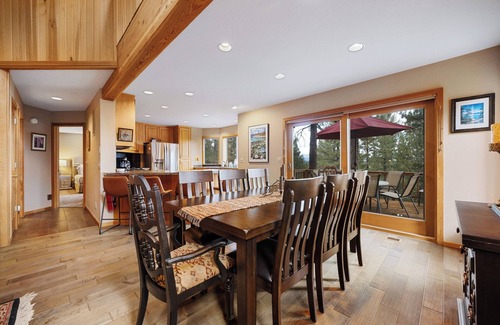 Truckee Cabin | Exquisite Dog Friendly Northstar Home on Shuttle Route w/Private Hot Tub & HOA Amenity Access!