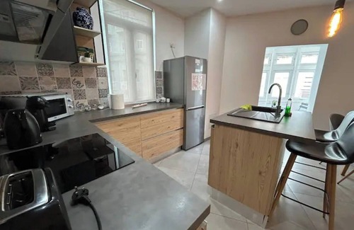 Gzira Apartment | Inviting Getaway in Gzira-Sliema Hub for Families