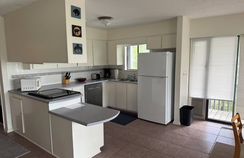 Beaufort House | Beautiful Views and Pet-Friendly Stays by the River