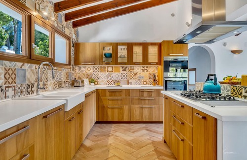 La Sabatera Villa | Gorgeous 5-Star Private Villa with Heated Pool in Moraira