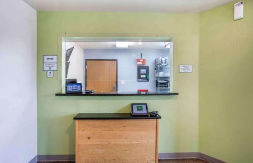 Springfield Hotel | Convenient Extended Stay America Suites in Springfield South
