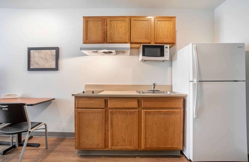 Pine Forest Hotel | Convenient Extended Stay America Suites in Pensacola