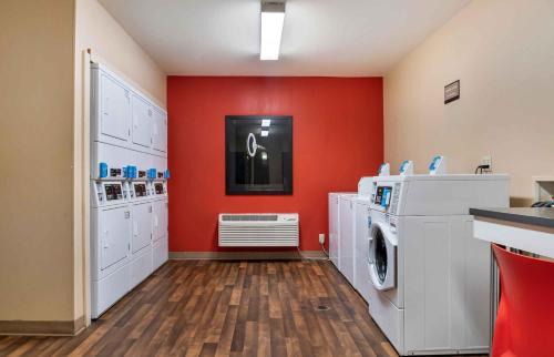 Roseville Hotel | Pet-Friendly Extended Stay America Suites in Roseville