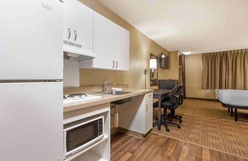 Columbia Hotel | Convenient Extended Stay America Suites Columbia Stadium Blvd