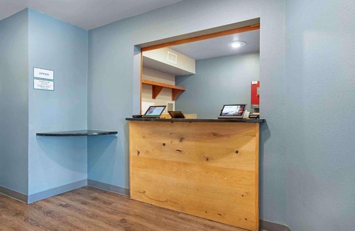 Malbis Hotel | Comfortable Extended Stay America Select Suites in Daphne