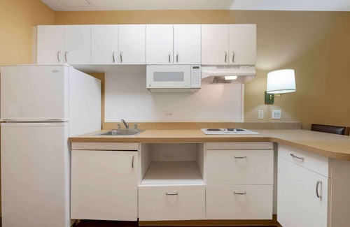 Schaumburg Hotel | Convenient Extended Stay America Suites near Schaumburg Center