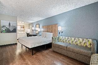 Overlake Hotel | Comfortable Extended Stay America Suites in Redmond, Seattle
