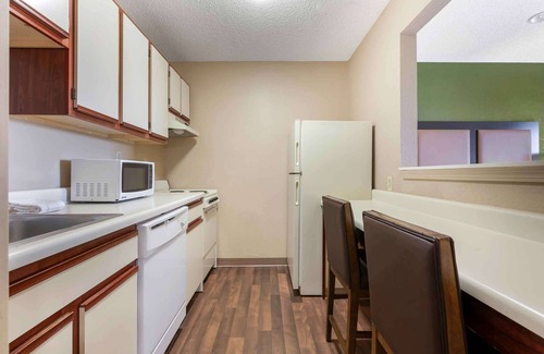 Lexington Hotel | Inviting Extended Stay America Suites in Lexington
