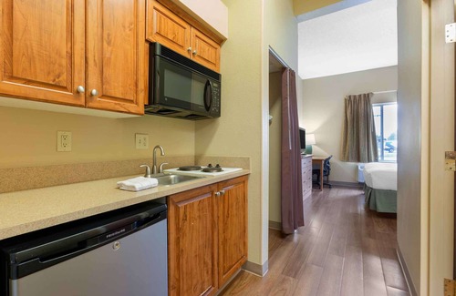 Findlay Hotel | Comfortable Extended Stay America Suites in Findlay